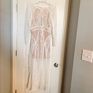 White Lace Open Back Maxi Dress